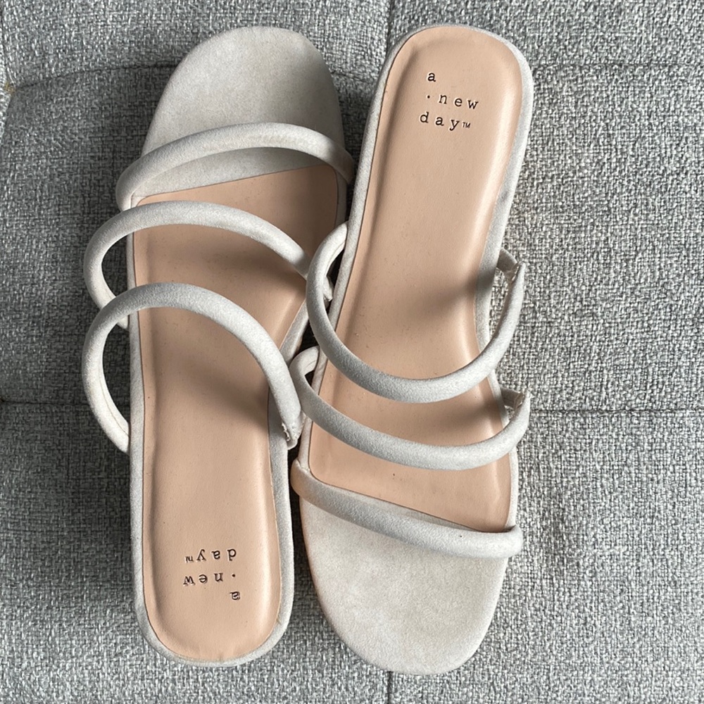 A New Day Platform Sandals Size 8 Women’s Worn Once